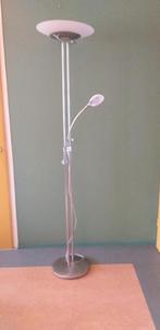 Roestvrij stalen staande lamp, vloerlamp met leeslampje., Huis en Inrichting, Ophalen, Zo goed als nieuw, Metaal, Modern