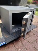 Zeer Degelijke Kluis van het topmerk Cisa, Ophalen, Zo goed als nieuw