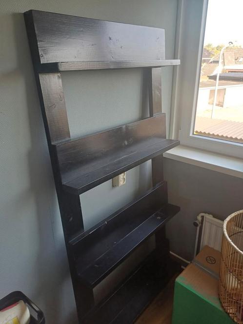 Zwarte Steigerhouten Schappenkast, Huis en Inrichting, Woonaccessoires | Wandplanken en Boekenplanken, Gebruikt, Ophalen