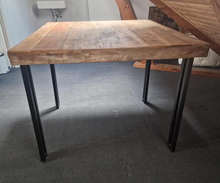 Nieuwe teak houten tafel en 2 stoelen, Huis en Inrichting, Tafels | Eettafels, Zo goed als nieuw, 50 tot 100 cm, 200 cm of meer