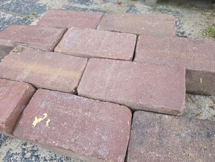 Oud gebakken broodjes rood paars!, Tuin en Terras, Tegels en Klinkers, Gebruikt, Klinkers, Keramiek, Ophalen of Verzenden