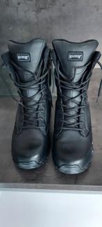 Magnum, Ophalen, Zo goed als nieuw, Boots