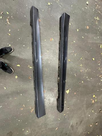 Bmw 330 f30 zijskirts mineral grau grijs beschikbaar voor biedingen