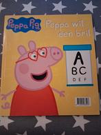 2in1 boekje peppa big - peppa wil een bril - gaat logeren, Ophalen of Verzenden, Gelezen, 3 tot 4 jaar