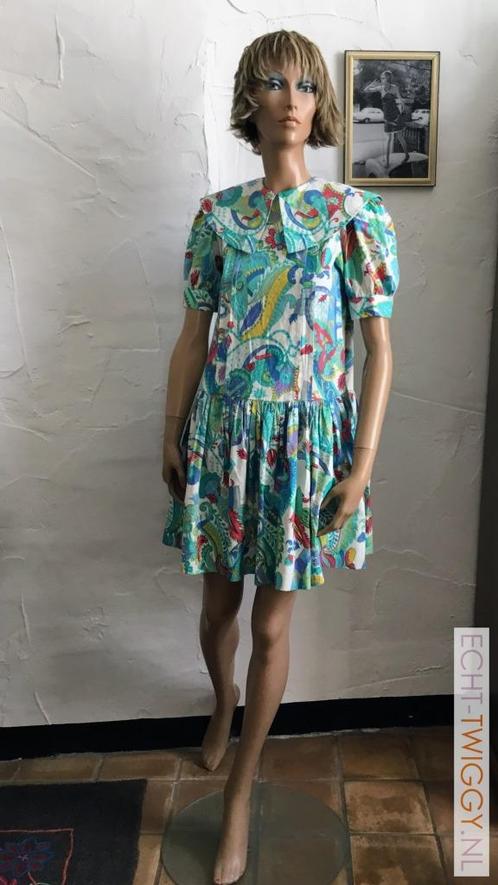 Mooie vintage jurk 70's handmade, Kleding | Dames, Jurken, Zo goed als nieuw, Maat 36 (S), Overige kleuren, Boven de knie, Ophalen of Verzenden