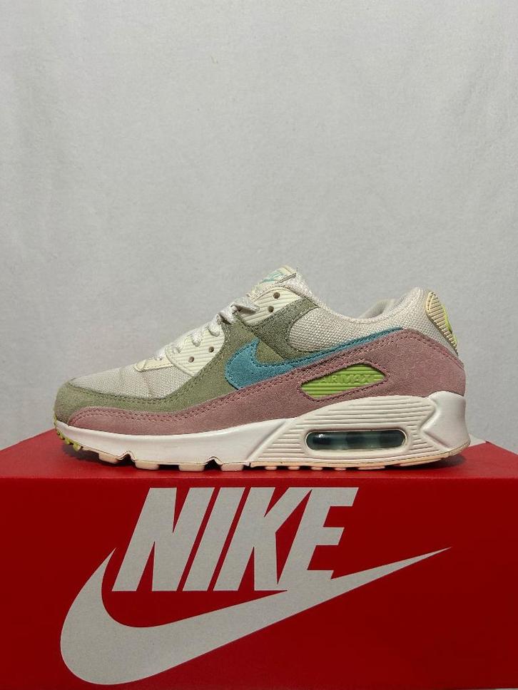 ALS NIEUW! Maat 40,5 - Nike Air Max 90 Easter Leopard, Kleding | Dames, Schoenen, Zo goed als nieuw, Sneakers of Gympen, Overige kleuren