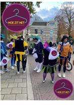 Verhuur Sint en pieten pakken Hoe zit het Kledingverhuur, Ophalen, Zo goed als nieuw