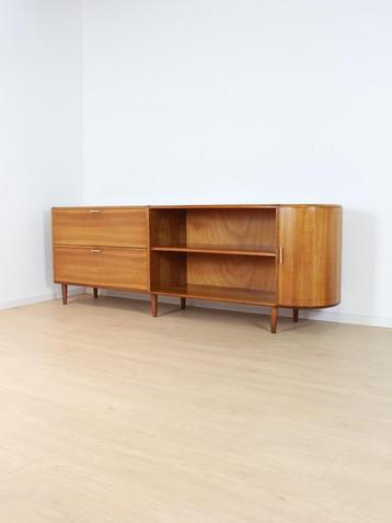 A. Patijn dressoir Joure Zijlstra vintage dressoir beschikbaar voor biedingen