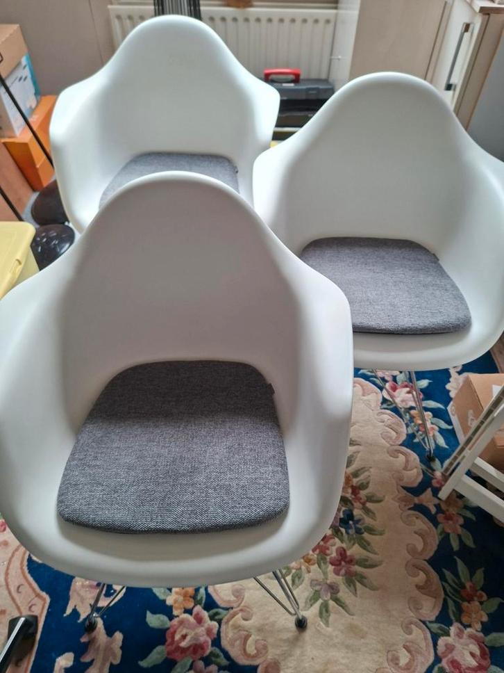 Vitra Eames DAW Stoelen Set, Huis en Inrichting, Stoelen, Ophalen