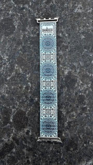 Banded Bracelet Apple Watch bandje –  44-49 mm beschikbaar voor biedingen