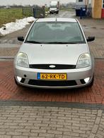 Ford Fiësta 1.3 8V 5DR 2005 Grijs Met nieuwe apk!, Auto's, 1299 cc, 40 €/maand, 4 cilinders, Origineel Nederlands
