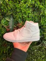 Jordan 1 Mid Triple White - Maat 41 - Nieuw, Ophalen of Verzenden, Nieuw, Wit, Sneakers of Gympen