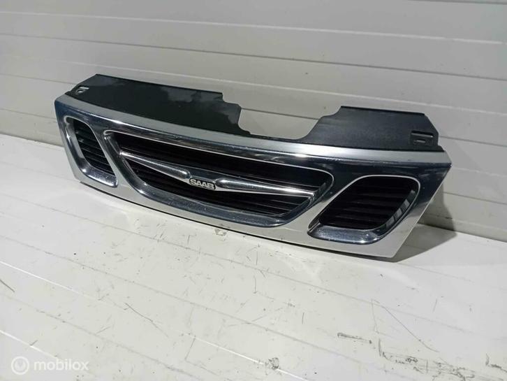 Grille Saab 9-5, Auto-onderdelen, Carrosserie en Plaatwerk, Gebruikt, Ophalen of Verzenden