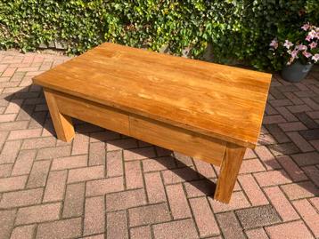 Salontafel hout beschikbaar voor biedingen