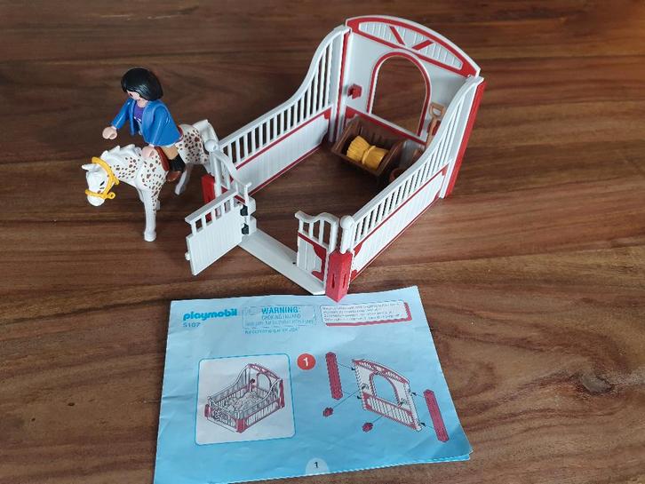 Playmobil paard en stal set 5107, Kinderen en Baby's, Speelgoed | Playmobil, Zo goed als nieuw, Complete set, Ophalen of Verzenden