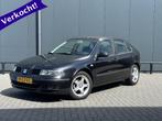 Seat Leon Sport 1.6 16V 77KW 2003 Zwart | Airco | LMV, Auto's, Seat, Voorwielaandrijving, Euro 5, Stof, Zwart