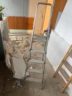 Aluminium Huishoudtrap - 4 Treden, Gebruikt, Trap, Ophalen of Verzenden, Opvouwbaar of Inschuifbaar