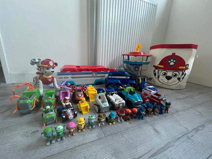 Paw Patrol hele grote verzameling speelgoed. alles meenemen, Kinderen en Baby's, Speelgoed | Bouwstenen, Gebruikt, Ophalen
