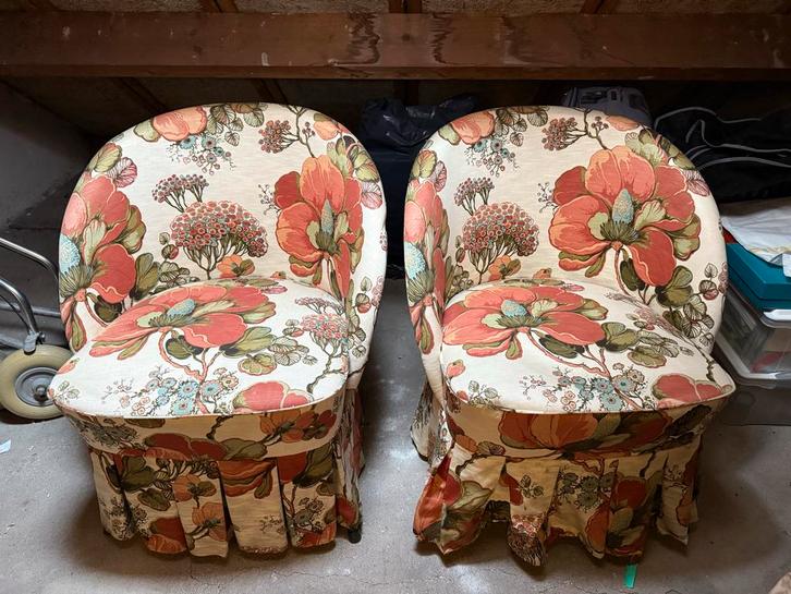 Fauteuiltjes bloem 2 stuks + Voetstoel, Huis en Inrichting, Fauteuils, Gebruikt, Stof, 50 tot 75 cm, Minder dan 75 cm, Ophalen