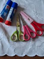 Knutselspullen: Lijm en Scharen, Hobby en Vrije tijd, Knutselen, Ophalen of Verzenden, Gebruikt, Materiaal