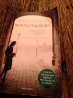 Seringenmeisjes - Martha Hall Kelly, Ophalen of Verzenden, Gelezen, Martha Hall Kelly, Nederland