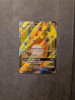 Raichu Sun and Moon Black Star Promo SM90 Hidden fates, Hobby en Vrije tijd, Verzamelkaartspellen | Pokémon, Ophalen of Verzenden