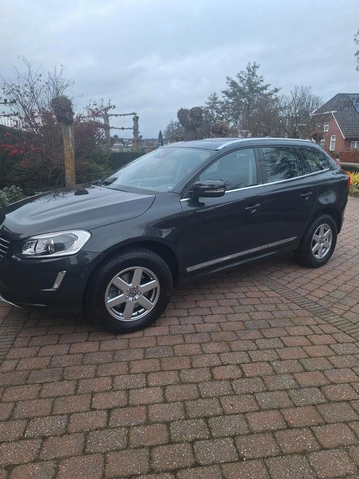 Volvo XC60 2.0 D4 Geartronic 2014 Grijs, Auto's, Volvo, Particulier, XC60, ABS, Achteruitrijcamera, Adaptive Cruise Control, Airbags