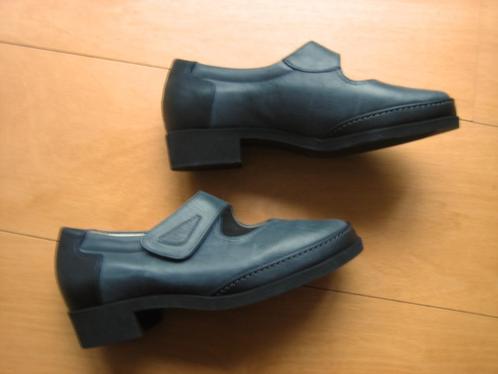 Nieuw! Blauw leren comfortschoen VAN WEZEL 4-HH snazzeys, Kleding | Dames, Schoenen, Nieuw, Schoenen met lage hakken, Blauw, Verzenden