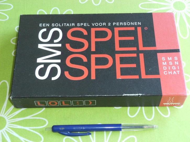 SMS spel - een solitair spel voor 2 personen, Hobby en Vrije tijd, Gezelschapsspellen | Overige, Gebruikt, Een of twee spelers