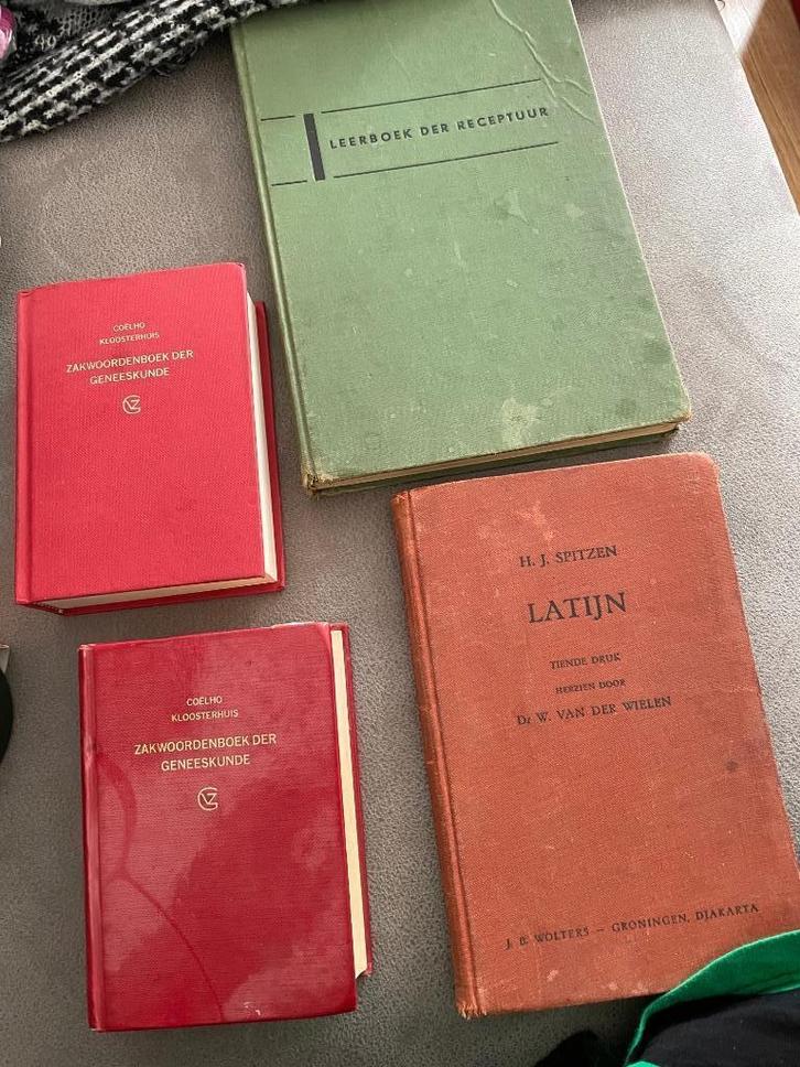 Geneeskunde Medicijnen Maken Vintage boeken, Boeken, Wetenschap, Gelezen, Overige wetenschappen, Ophalen of Verzenden