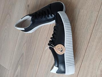 Gabor sneakers zwart leer NIEUW maat 37.5 / 4.5 beschikbaar voor biedingen