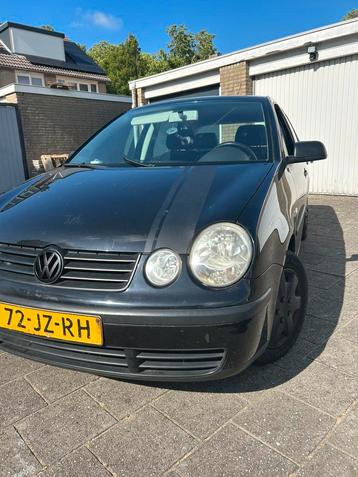 NIEUWE APK !!! Volkswagen Polo 1.2 47KW 2002 Zwart beschikbaar voor biedingen