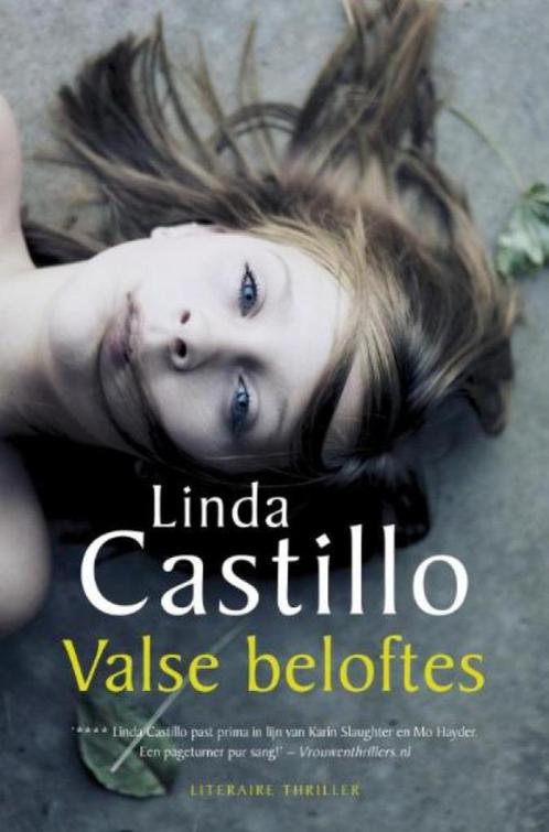 Valse beloftes - Linda Castillo, Boeken, Overige Boeken, Gelezen, Ophalen of Verzenden