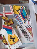 Stickers auto merken jaren 80 40 stuks, Ophalen of Verzenden, Zo goed als nieuw, Meerdere stickers