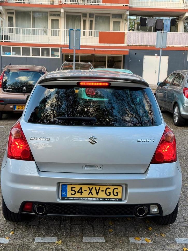 Suzuki Swift 1.6 3D Sport 2007 Grijs, Auto's, Suzuki, Particulier, Swift, Benzine, E, Hatchback, Handgeschakeld, Origineel Nederlands