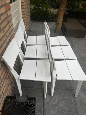 6 houten tuinstoelen ‘Jan de Bouvrie’. beschikbaar voor biedingen