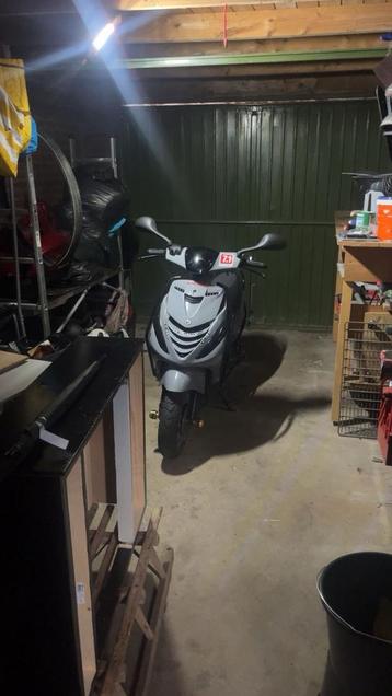 Zip 4t 80cc beschikbaar voor biedingen