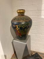Decoratieve vaas met handgeschilderde details, Huis en Inrichting, Woonaccessoires | Vazen, Ophalen, Overige materialen, Gebruikt