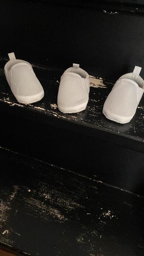 Kinder kleding/schoenen en beddengoed, Kinderen en Baby's, Babykleding | Schoentjes en Sokjes, Zo goed als nieuw, Meisje, Schoentjes