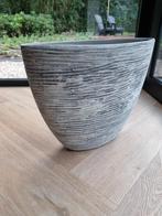 Grote grijze, ovale bloempot voor binnen, Tuin en Terras, Bloempotten, Ophalen, Binnen, Zo goed als nieuw, Overige vormen