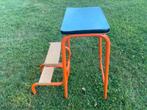 Vintage oranje formica Brabantia trapje krukje, Ophalen, Gebruikt