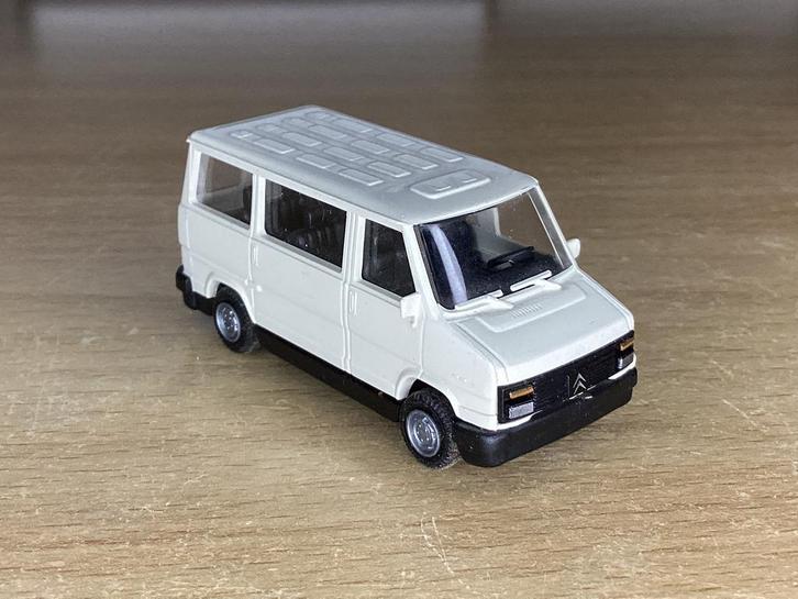 Citroën C35 Praline, Hobby en Vrije tijd, Modelauto's | 1:87, Zo goed als nieuw, Auto, Ophalen of Verzenden