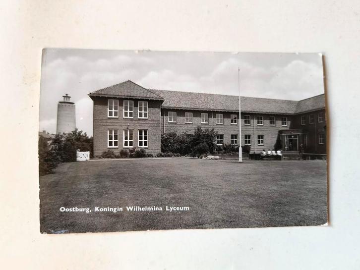 Ansichtkaart Koningin Wilhelmina Lyceum Oostburg, Verzamelen, Ansichtkaarten | Nederland, Ophalen of Verzenden