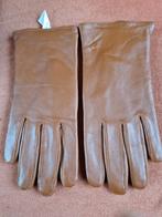 Leren dames handschoenen Hema maat L, Maat 42/44 (L), Ophalen of Verzenden, Hema, Gedragen