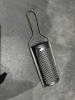 Inox rasp voor Parmezaanse kaas, Huis en Inrichting, Keuken | Keukenbenodigdheden, Ophalen of Verzenden, Zo goed als nieuw