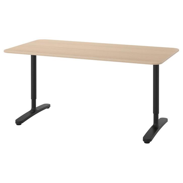 IKEA Bekant Bureau 140x60, Huis en Inrichting, Bureaus, Gebruikt, Bureau, In hoogte verstelbaar, Ophalen