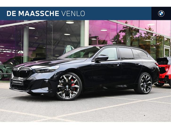 BMW i5 Touring eDrive40 M Sport / Panoramadak / Trekhaak / B, Auto's, BMW, Bedrijf, Te koop, i5, Adaptive Cruise Control, Airconditioning