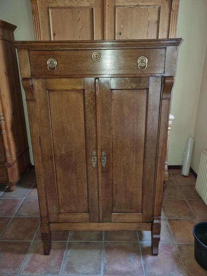 Prachtige Strakke  Eiken Meiden Kast, Antiek en Kunst, Antiek | Meubels | Kasten, Ophalen