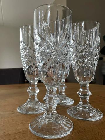 Antieke Kristallen Champagneglazen - Set van 4 beschikbaar voor biedingen