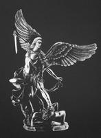 Aartsengel Michaël Handgesneden beeld Gravure, Verzenden